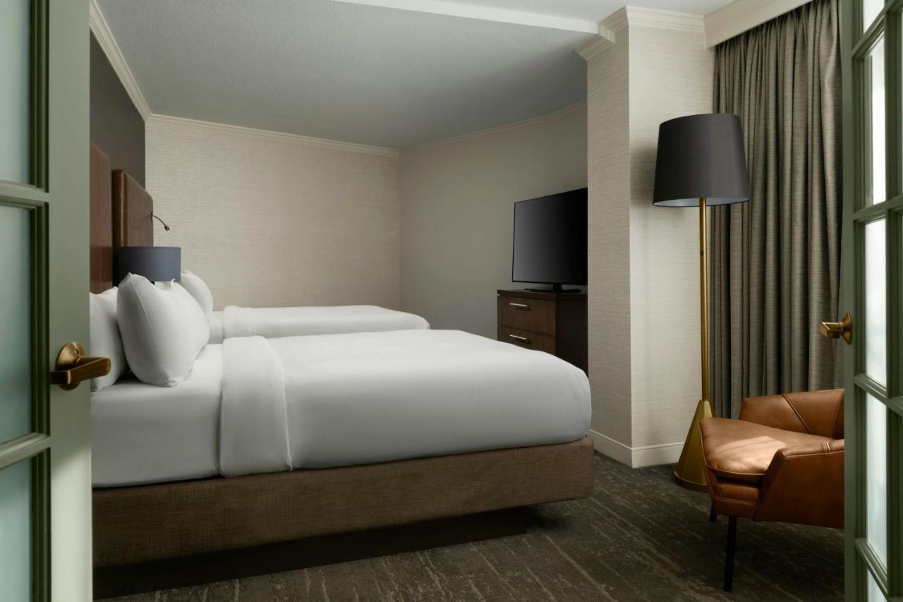 | Renaissance Boulder FlatIron Hotel