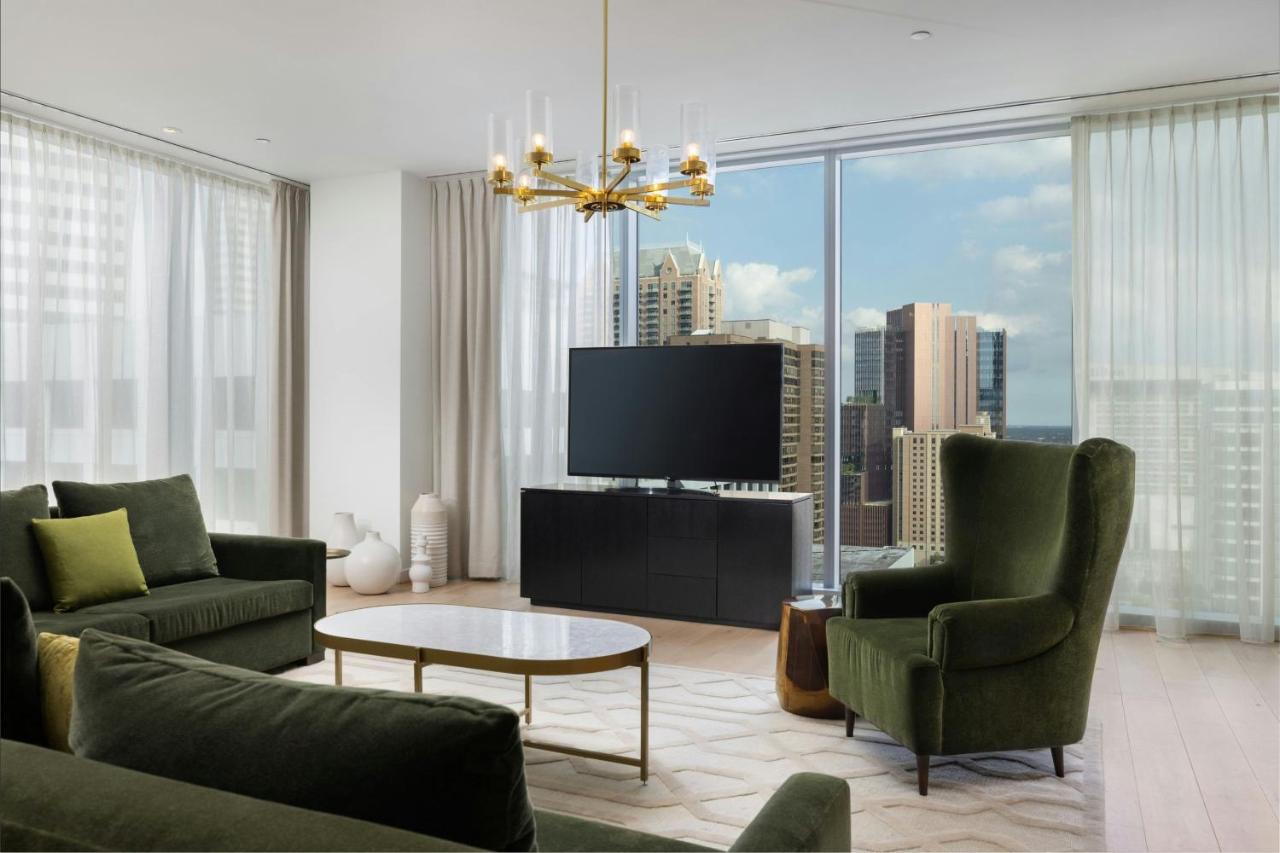 | The Laura Hotel, Houston Downtown, Autograph Collection