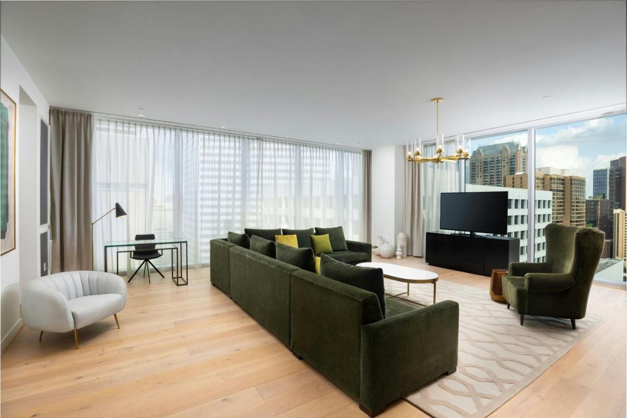 | The Laura Hotel, Houston Downtown, Autograph Collection