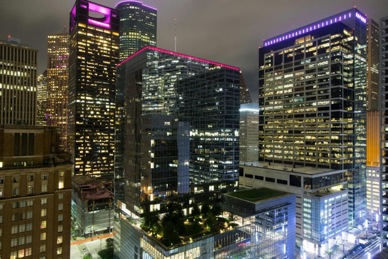 | The Laura Hotel, Houston Downtown, Autograph Collection
