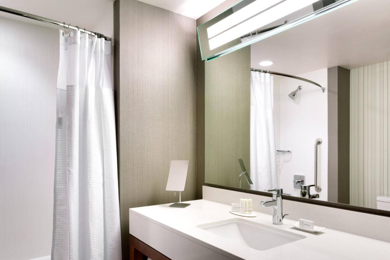 Larger 2 Queen Guest Room at Courtyard by Marriott Sedona