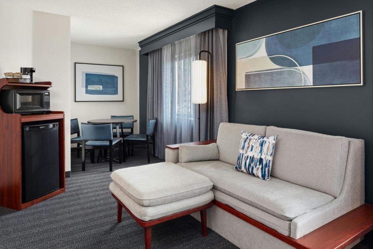  | Courtyard La Crosse Downtown/Mississippi Riverfront
