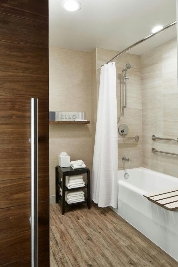 | The Del Monte Lodge Renaissance Rochester Hotel & Spa