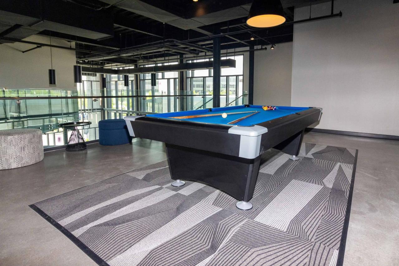| Aloft St. Louis Cortex