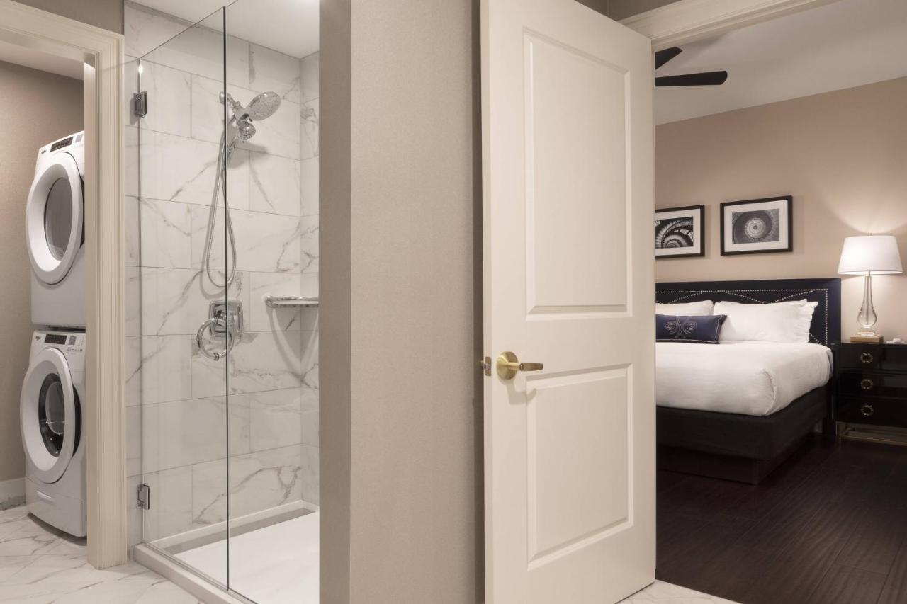  | Hotel Saint Louis, Autograph Collection