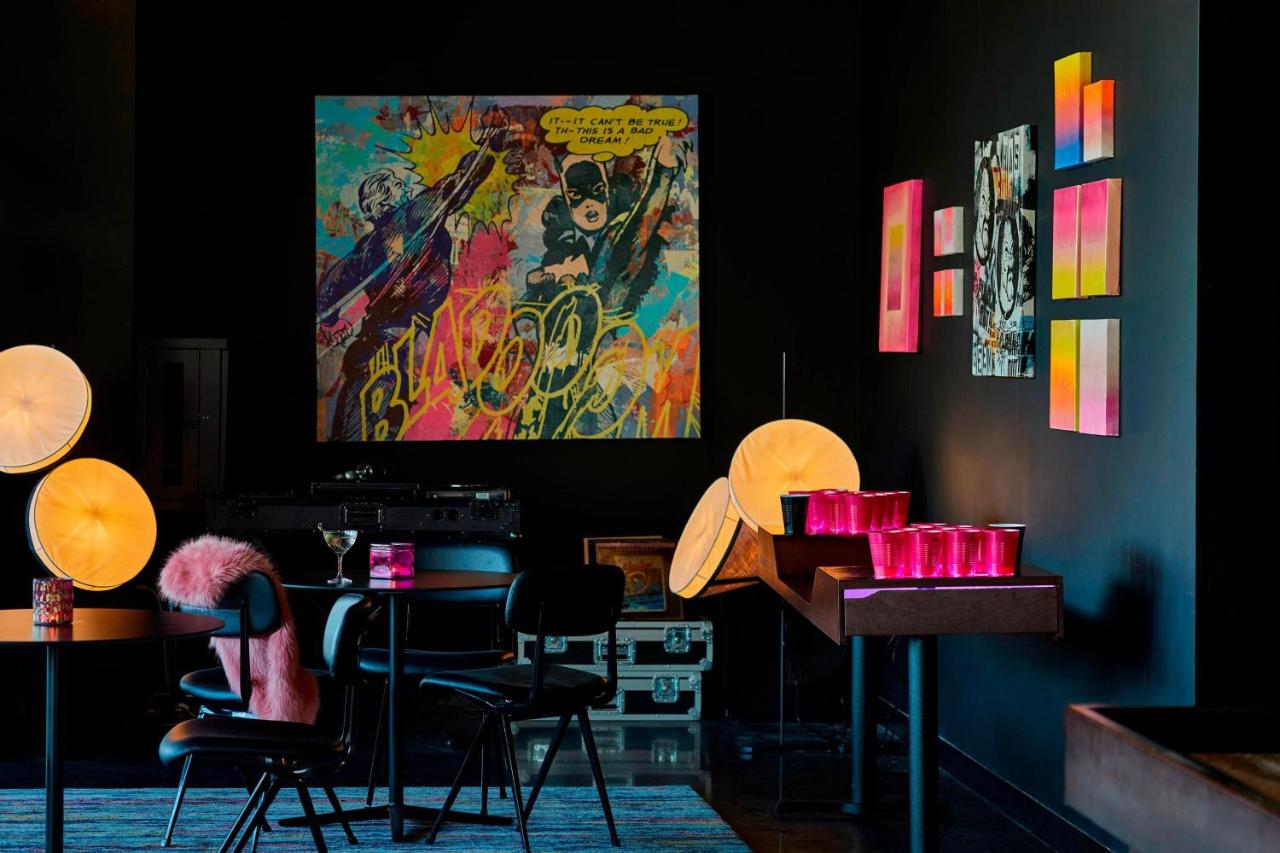  | MOXY Minneapolis Uptown