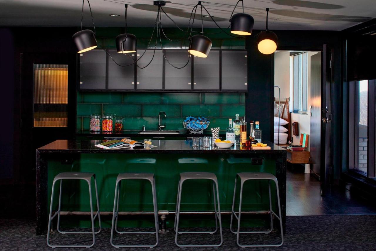  | MOXY Minneapolis Uptown