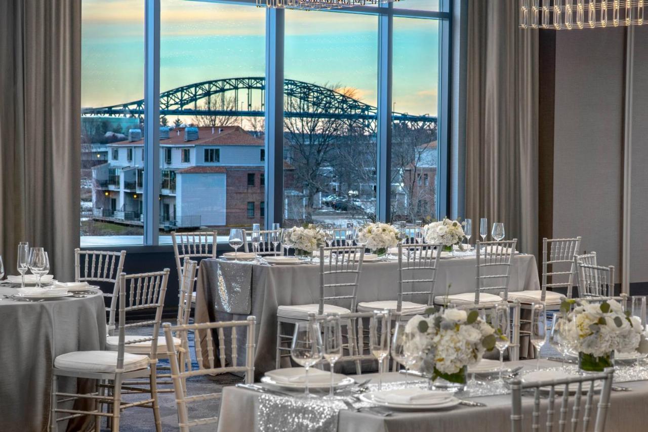| AC Hotel by Marriott Portsmouth Downtown/Waterfront