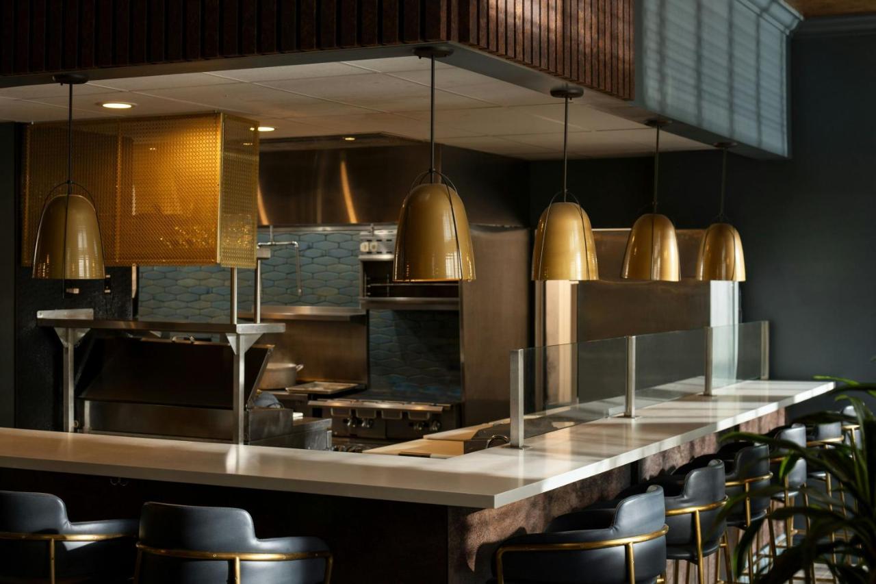 | Fenway Hotel Autograph Collection