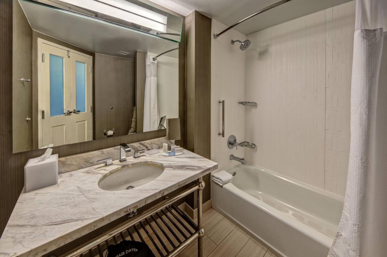 King Guest Room with Sofa Bed at Courtyard by Marriott Dulles Airport Herndon