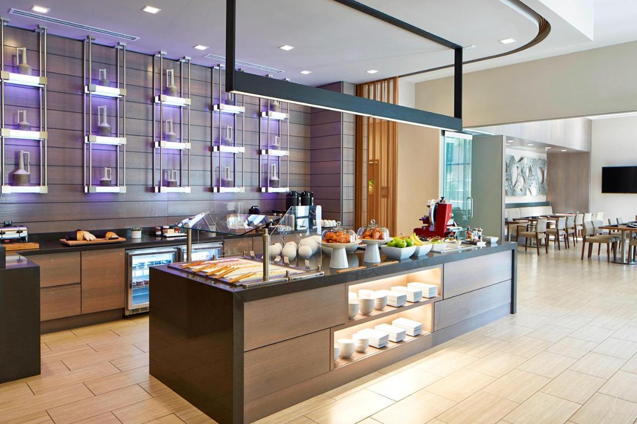 AC Hotel by Marriott Seattle Bellevue/Downtown