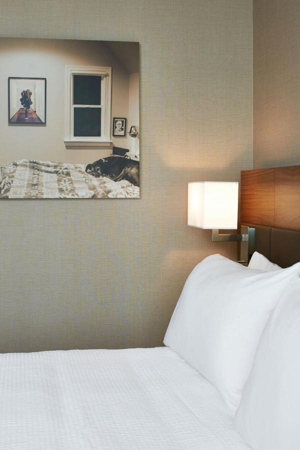 King Room at AC Hotel by Marriott Seattle Bellevue/Downtown