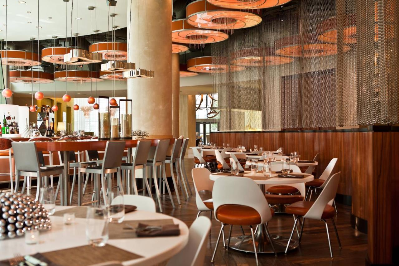  | Renaissance Arlington Capital View Hotel