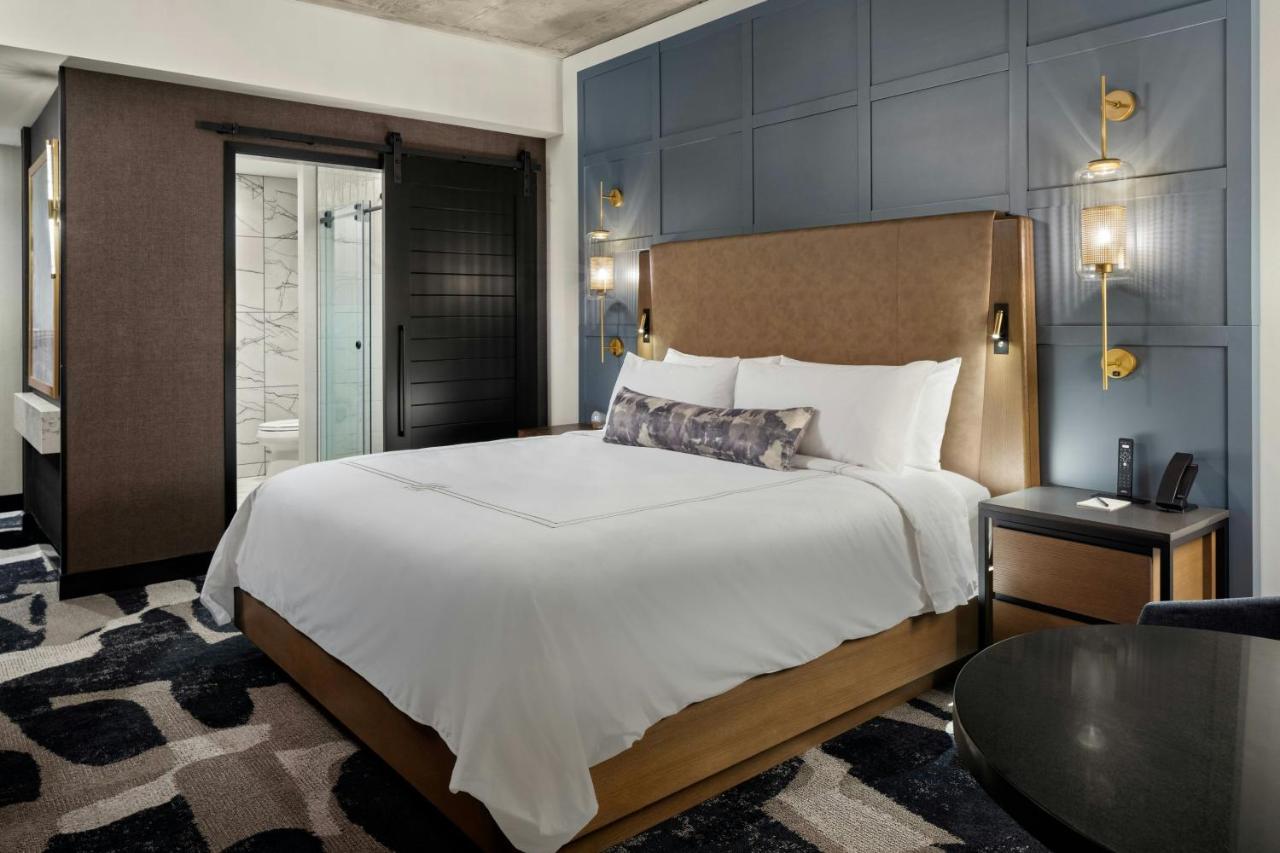 Standard King Room with City View and Adapted Tub - Mobility and Hearing Accessible at The Trade, Autograph Collection
