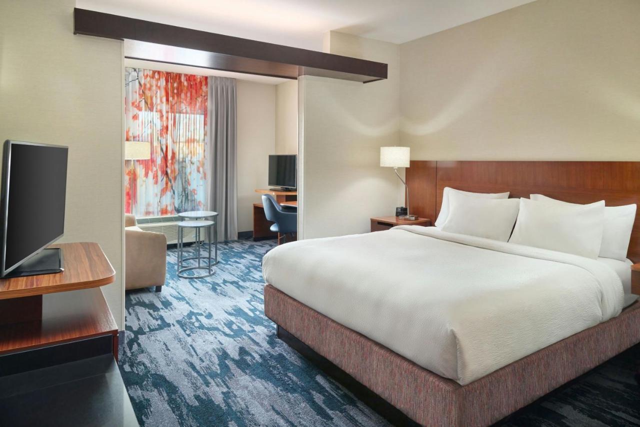 | Fairfield Inn & Suites by Marriott Jackson