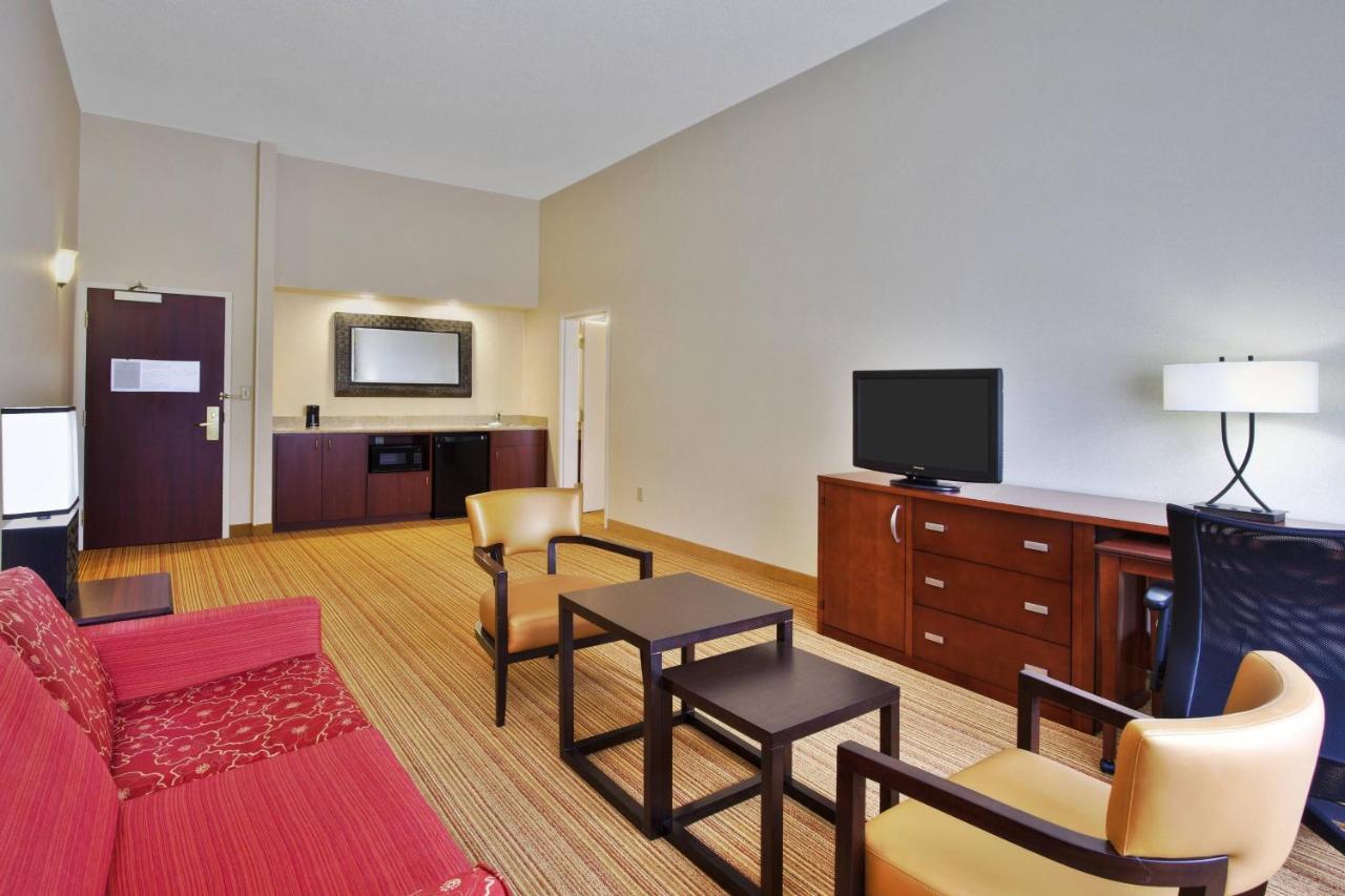 | Courtyard Boulder Longmont