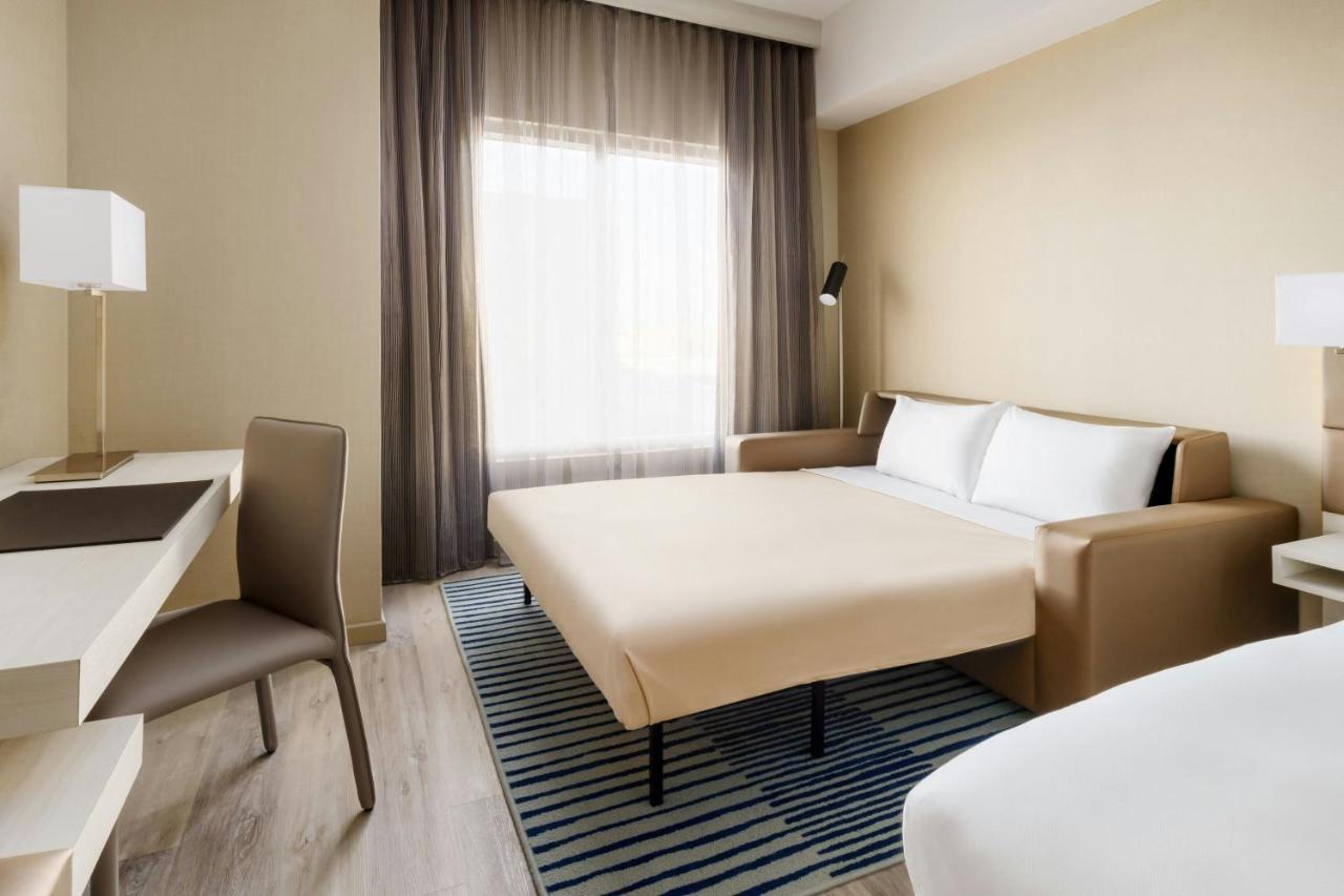 | AC Hotel by Marriott St Petersburg Downtown