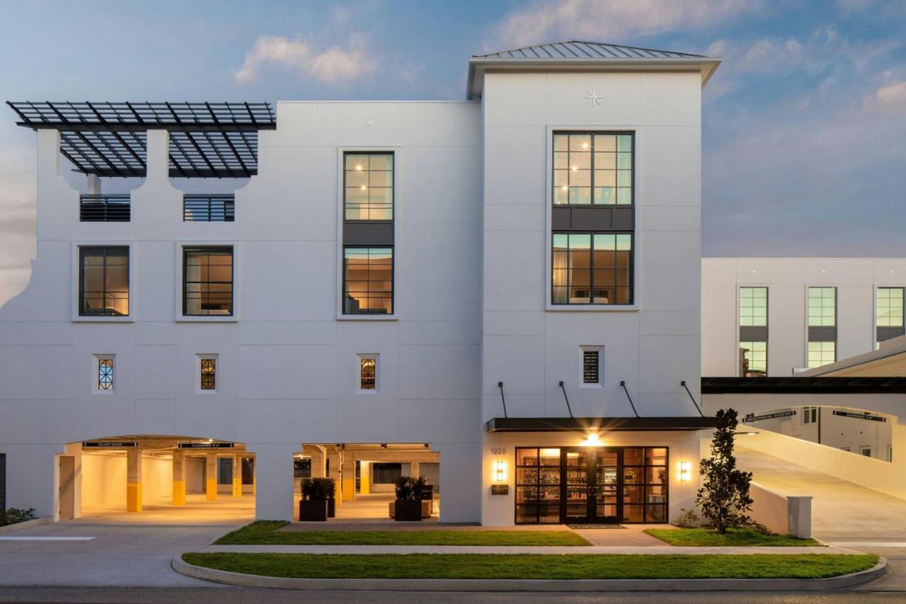 | Epicurean Hotel, Autograph Collection