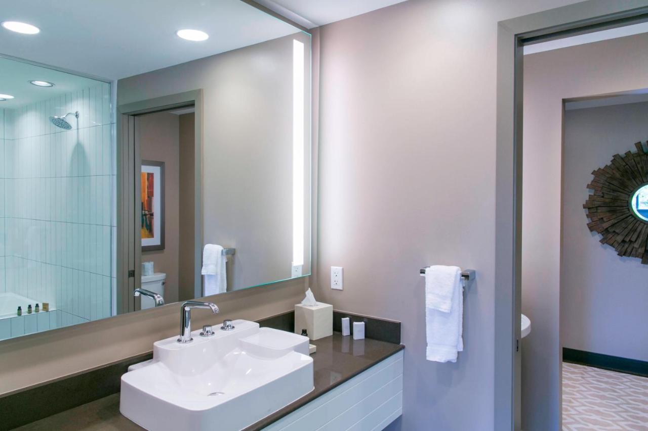 Suite at Epicurean Hotel, Autograph Collection