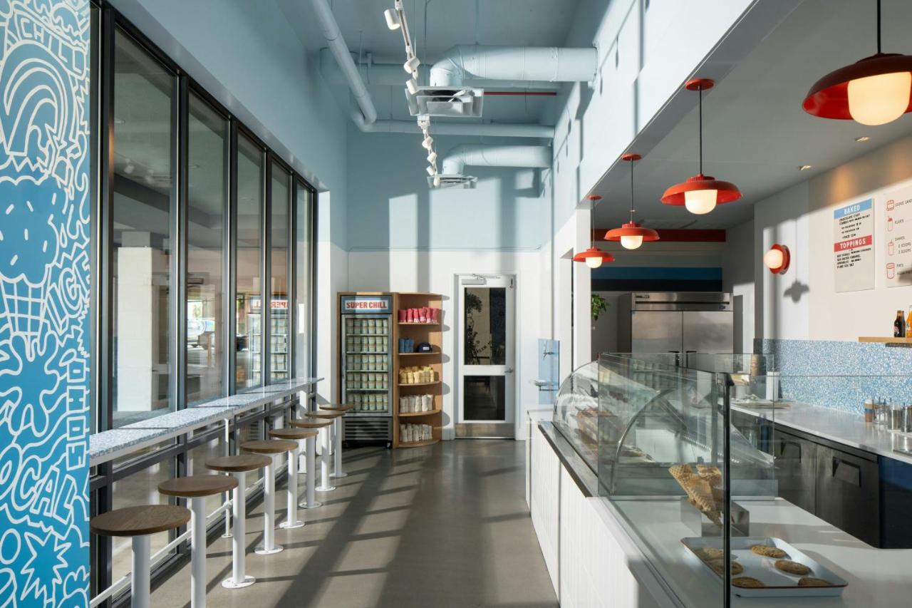| Epicurean Hotel, Autograph Collection