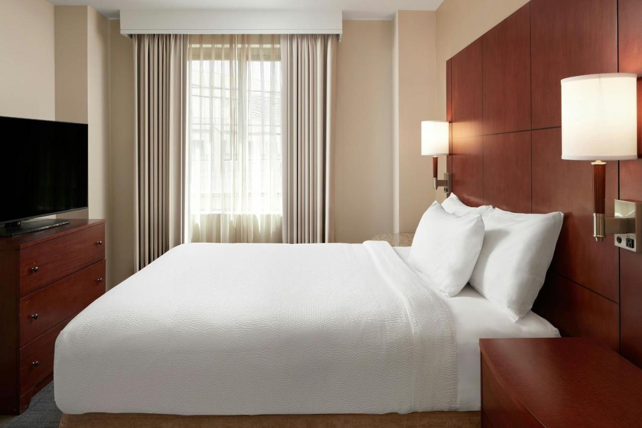 | Residence Inn by Marriott Arlington Courthouse