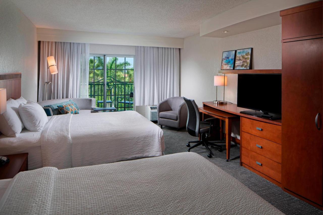 | Courtyard by Marriott Fort Lauderdale Airport & Cruise Port