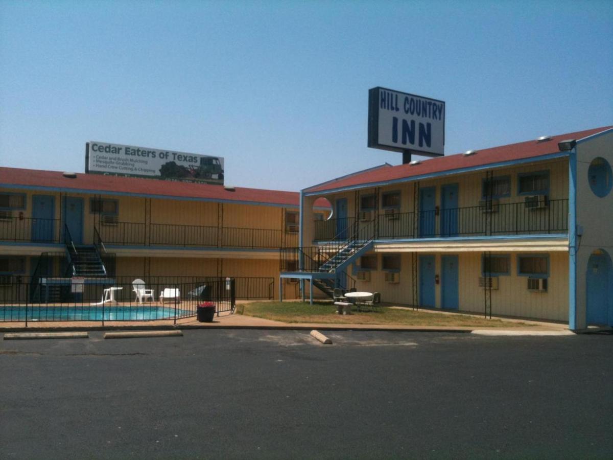  | Hill Country Inn