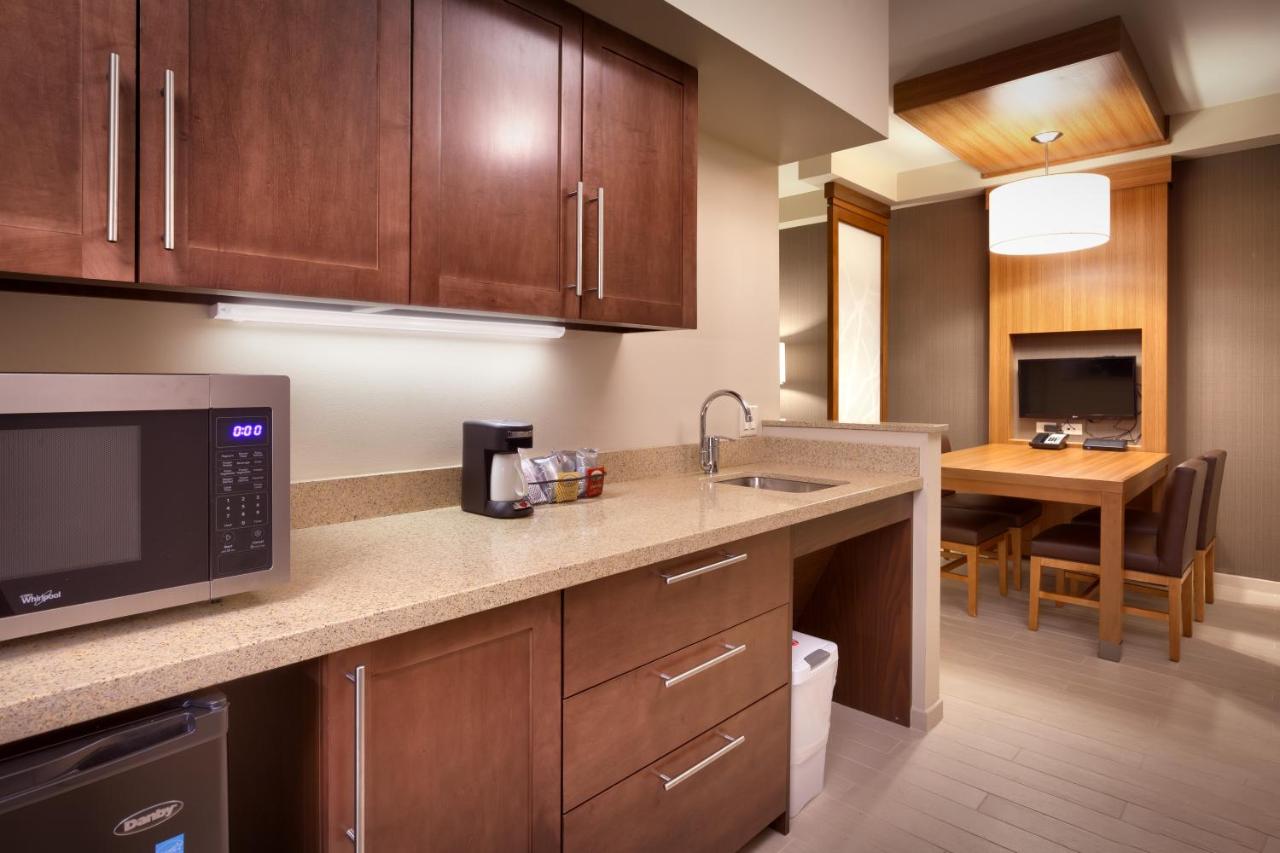 King Suite - Handicap Accessible with Shower at Hyatt Place Park City