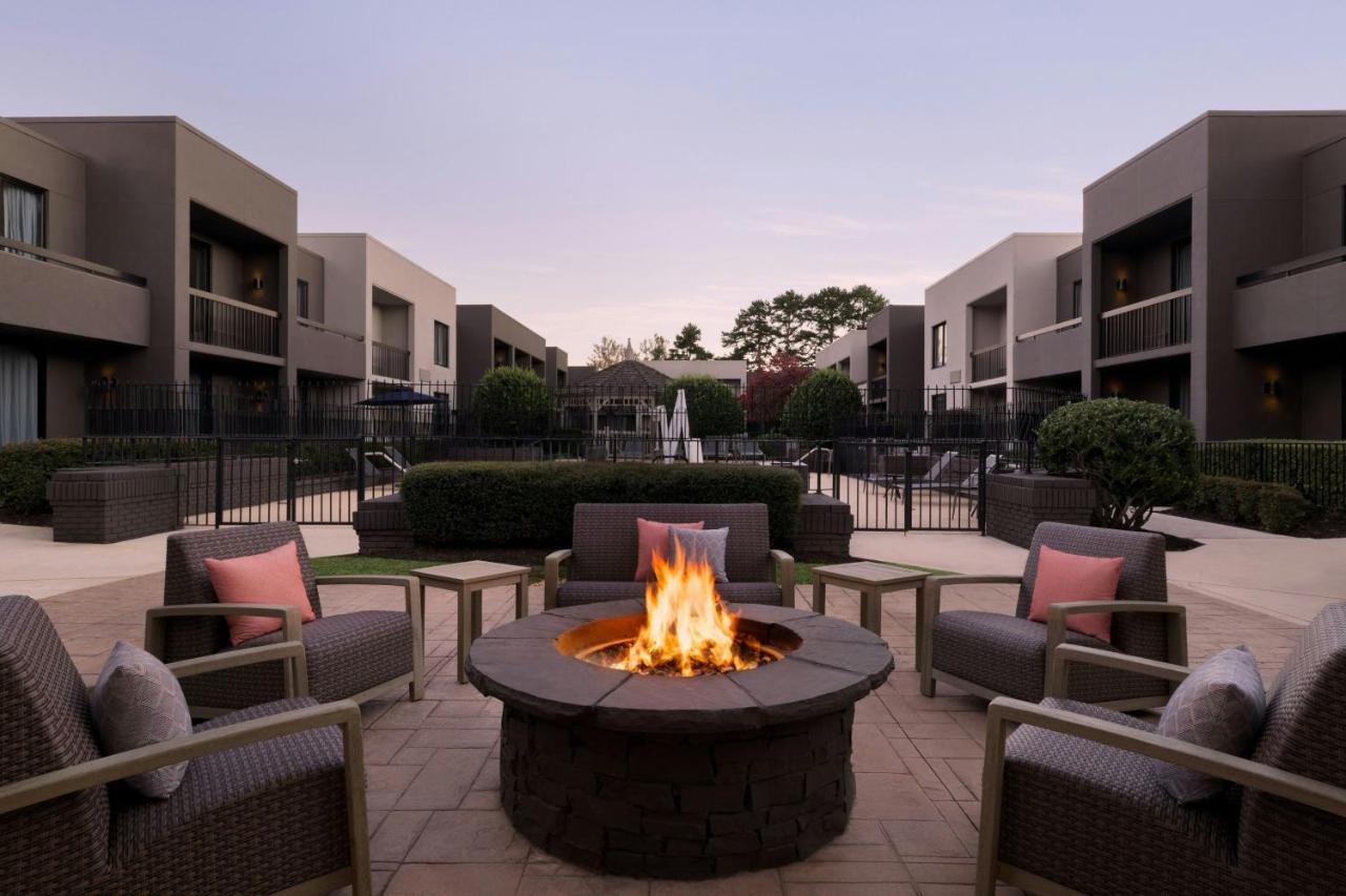  | Courtyard Atlanta Northlake