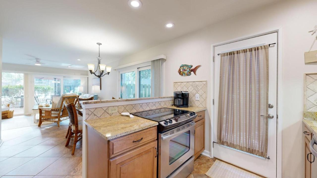  | 35 Water Oak
