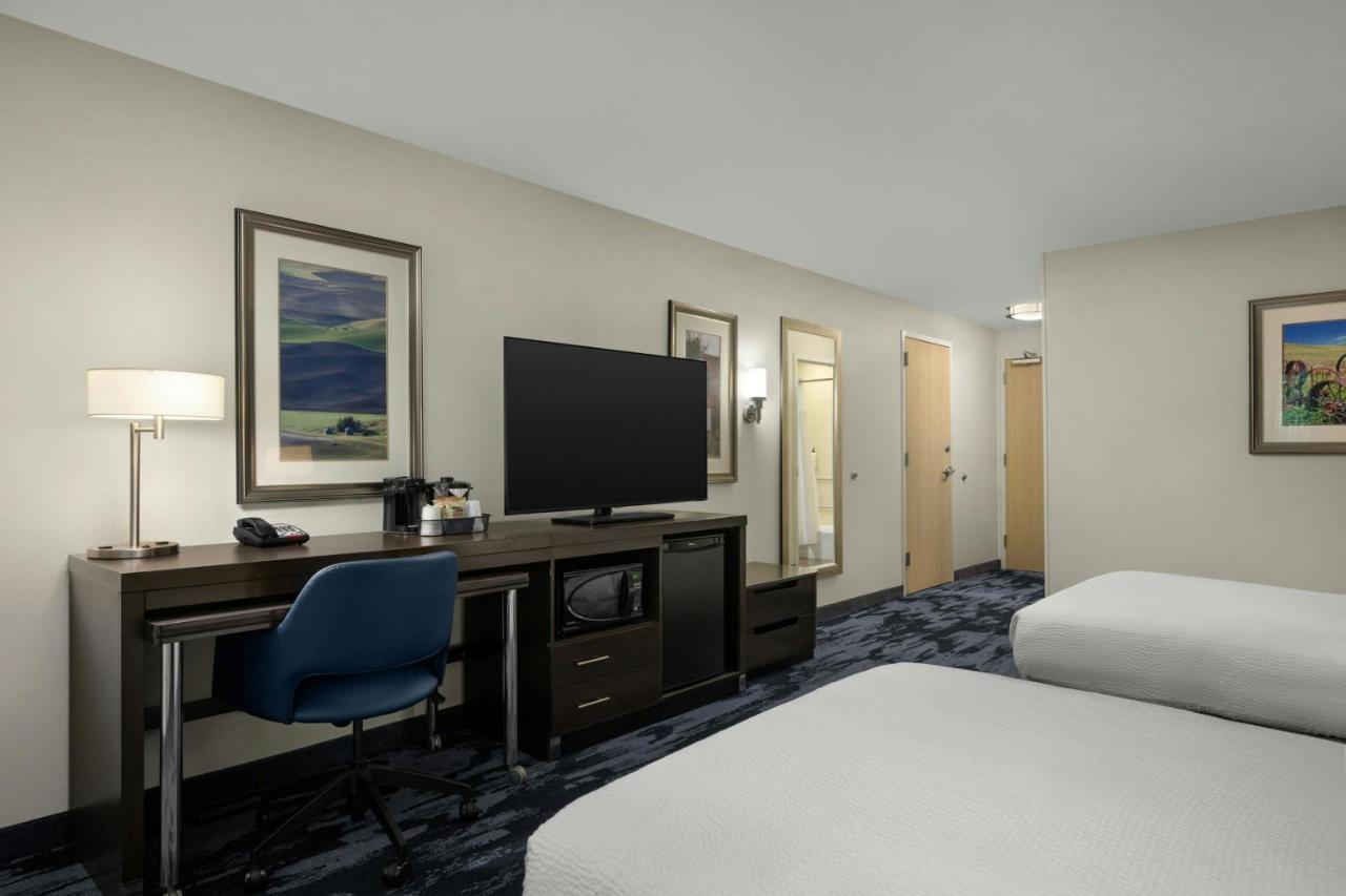 | Fairfield Inn & Suites by Marriott Moscow