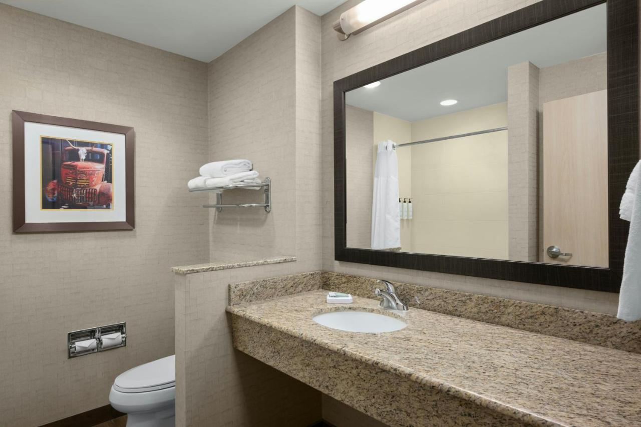 | Fairfield Inn & Suites by Marriott Moscow