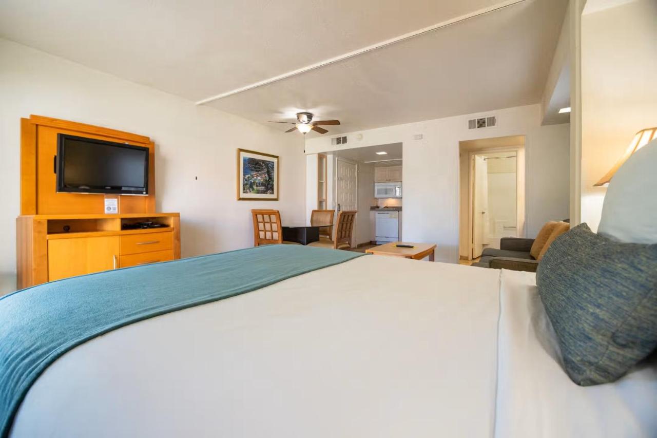 Studio at Desert Breezes Resort
