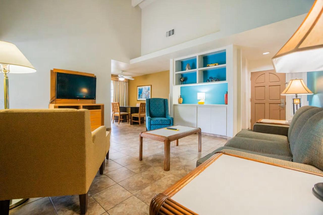 | Desert Breezes Resort