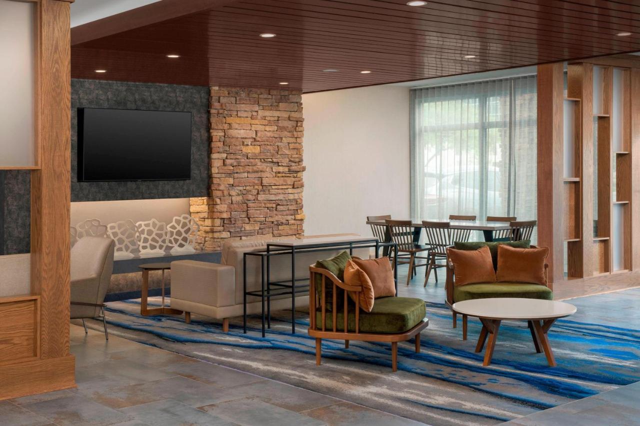 | Fairfield Inn & Suites by Marriott New Orleans Metairie