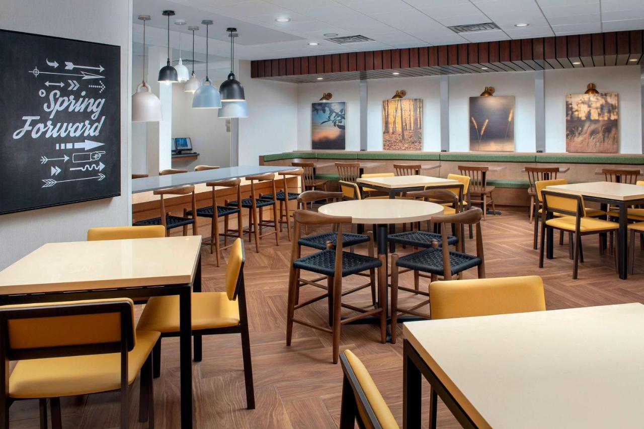 | Fairfield Inn & Suites by Marriott New Orleans Metairie