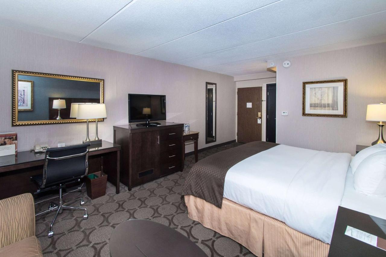 | DoubleTree by Hilton Cleveland South