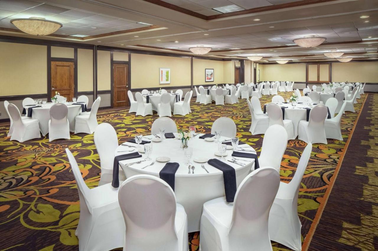 | DoubleTree by Hilton Cleveland South