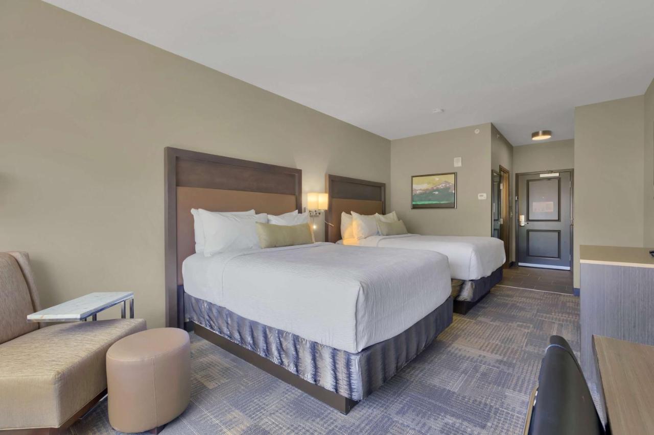 Queen Room with Two Queen Beds at Best Western Plus Fillmore Inn & Suites