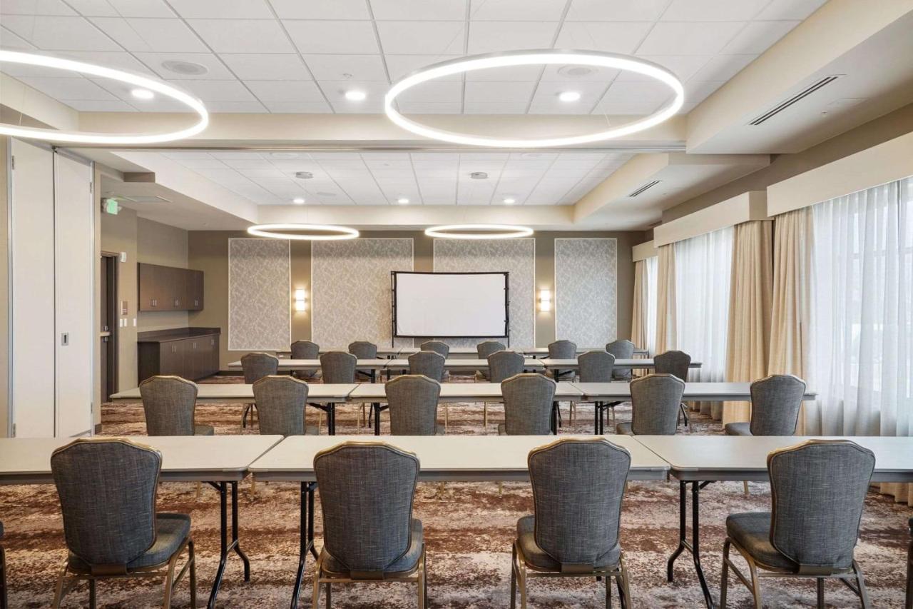 | Best Western Plus Executive Residency Fillmore Inn