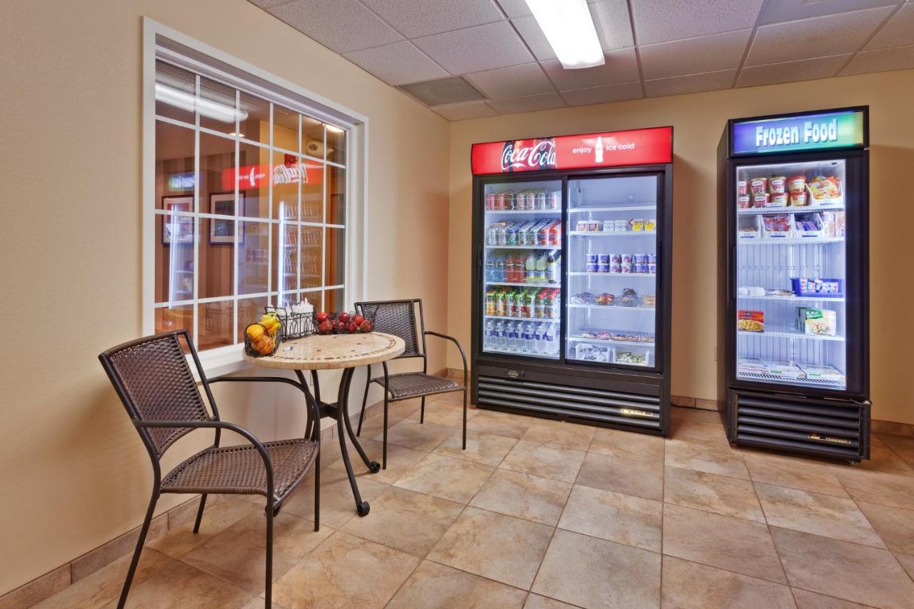  | Candlewood Suites Buffalo Amherst, an IHG Hotel