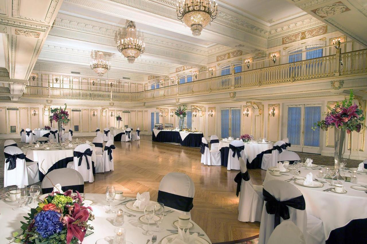  | The Historic Davenport, Autograph Collection