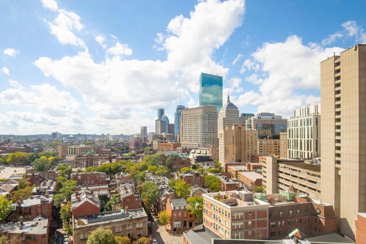 Double Room with Double Bed and City View at Courtyard by Marriott Boston Downtown