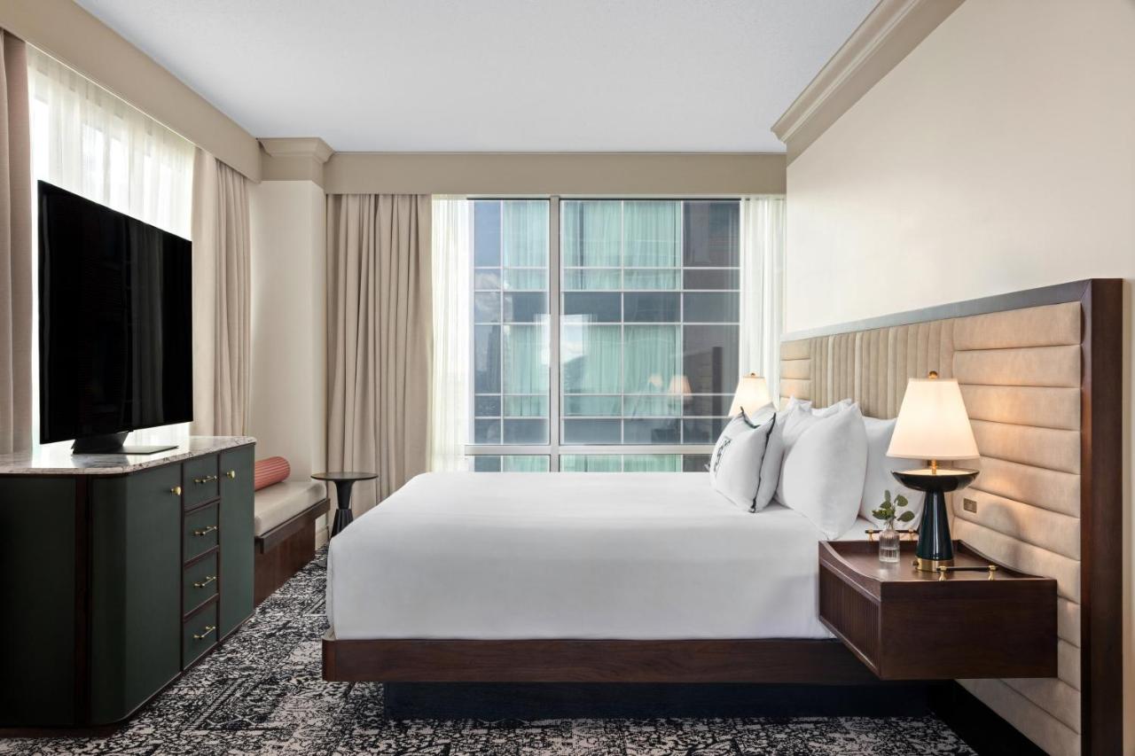 | Omni Severin Hotel
