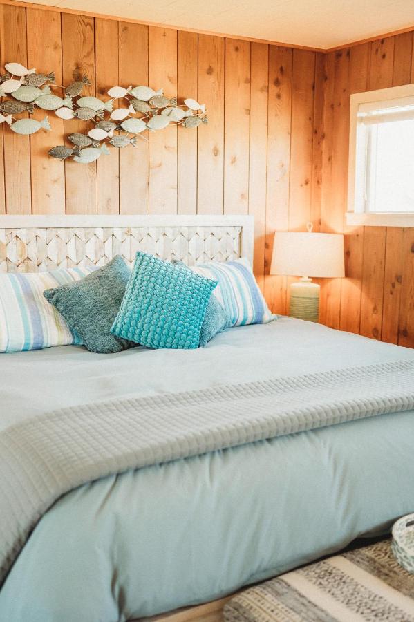 | Dungeness Bay Cottages