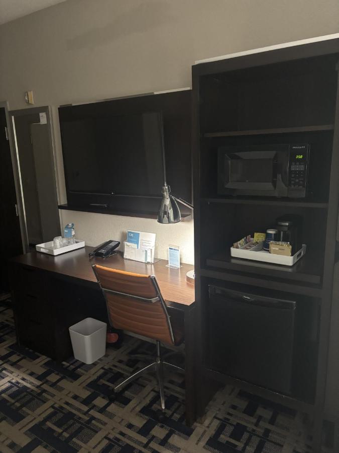 | Four Points by Sheraton Charlotte - Lake Norman