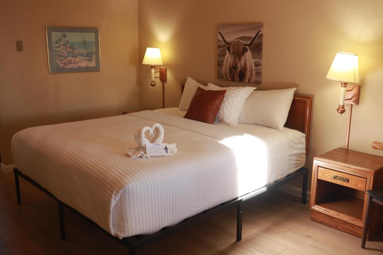 | El Rancho Boulder Motel