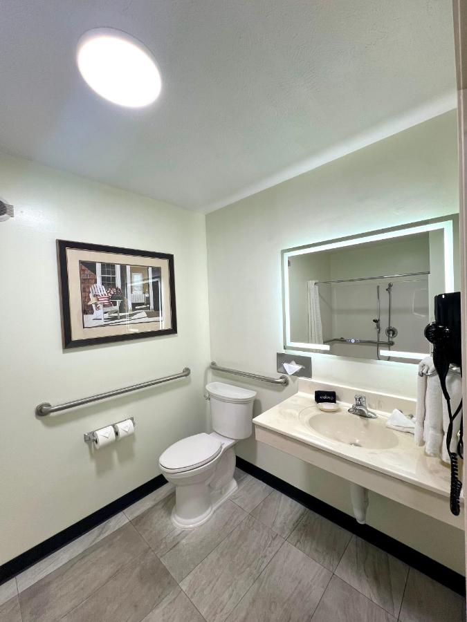  | Van Buren Hotel