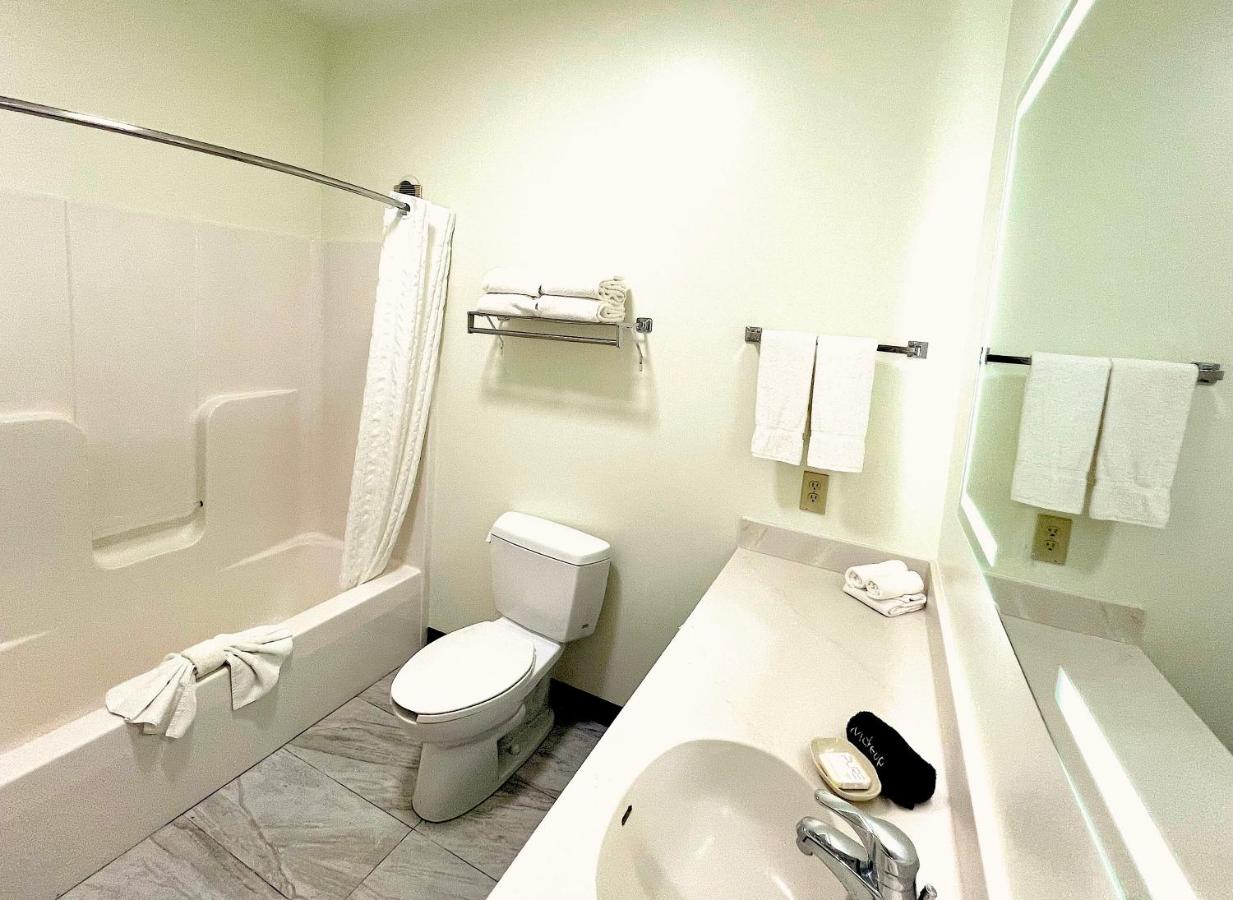  | Van Buren Hotel