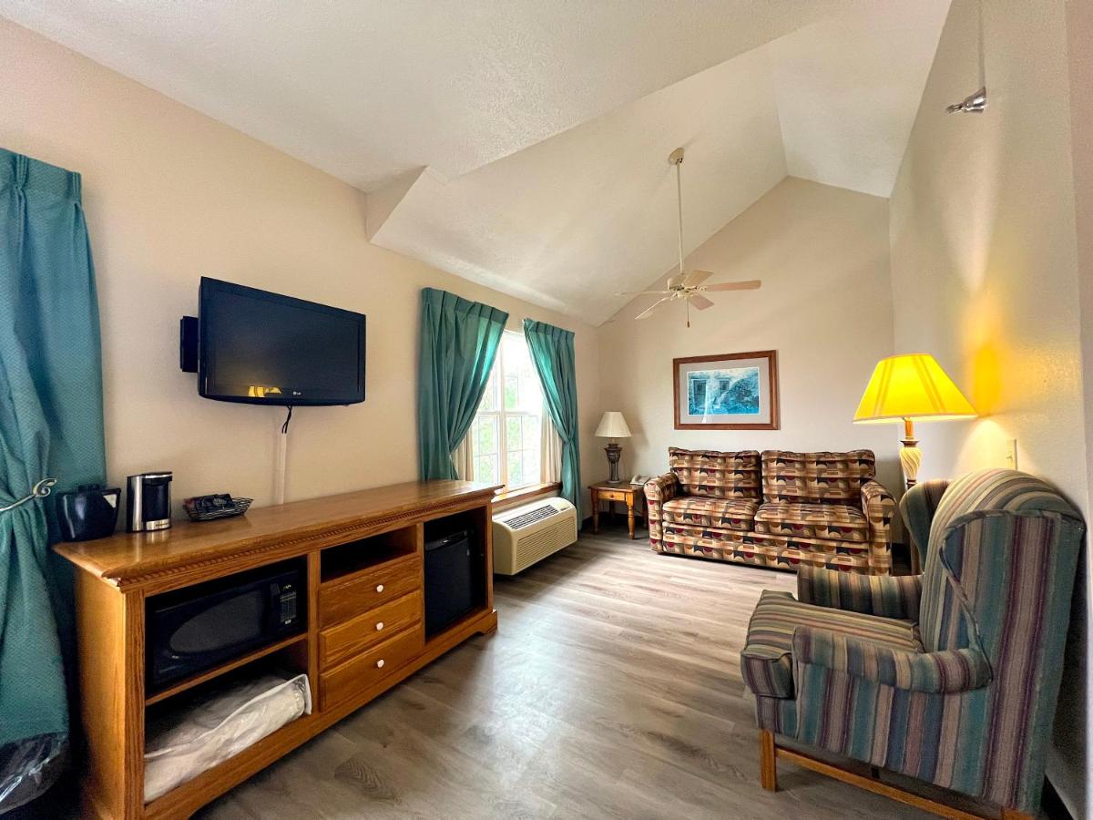  | Van Buren Hotel